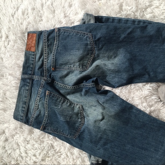H & M Ripped Boyfriend Jeans - Picture 6 of 8